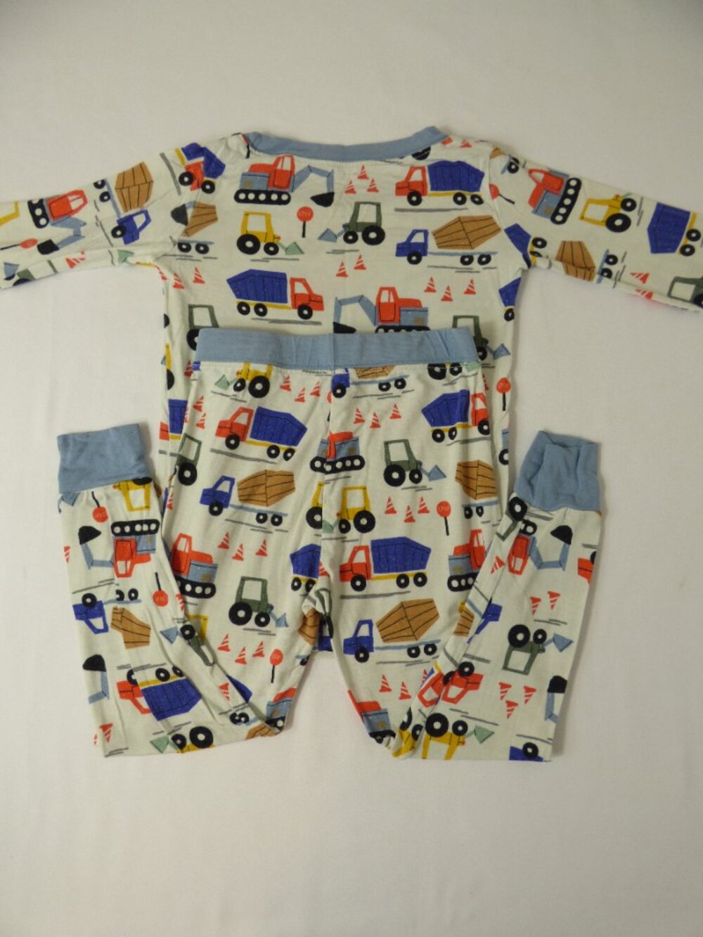 Little Sleepies Construction Print Bamboo Long Sleeve Pajama Top, Size 18-24 Mos - Picture 2 of 3